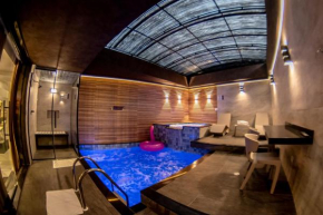 Opium Motel (Adult Only)